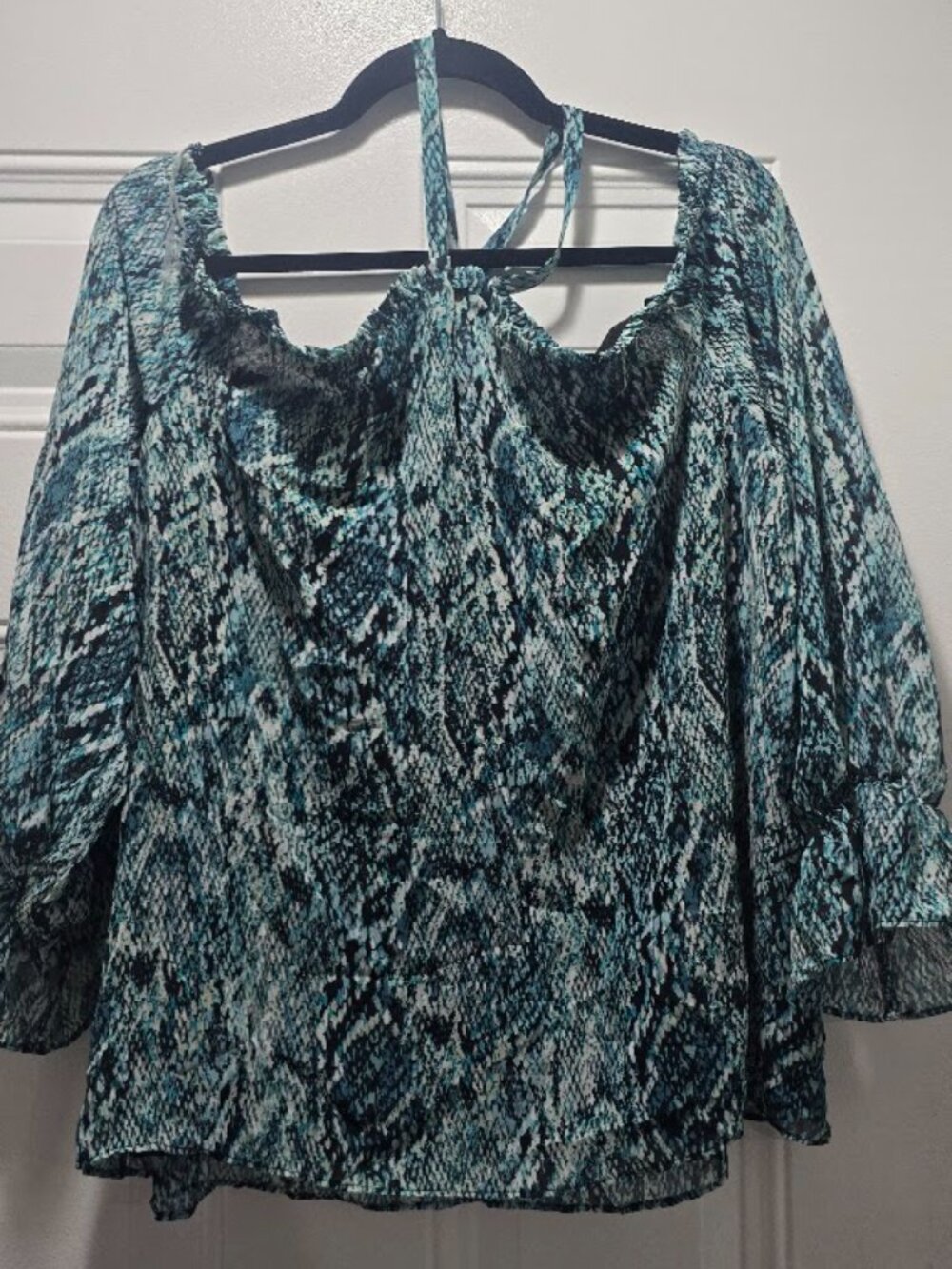 INC International Concepts Women's XL Teal Snakeskin Print Cold Shoulder Halter - Picture 5 of 6